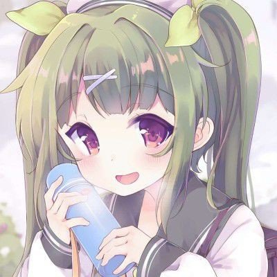美女COS《巫师3》叶奈法惊艳绝伦 白嫩香肩紫眸勾人